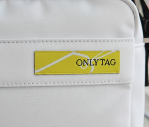 Etiqueta Bordada 15x60mm 2 Cores de Figura