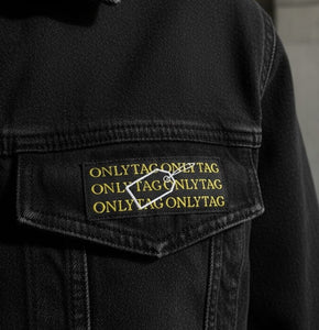 Etiqueta Bordada Dobra Lateral 30x75mm 2 Cores de Figura